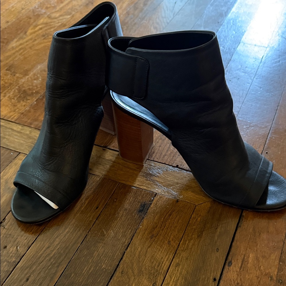 VINCE Black Leather Open-Toe Ankle Boots